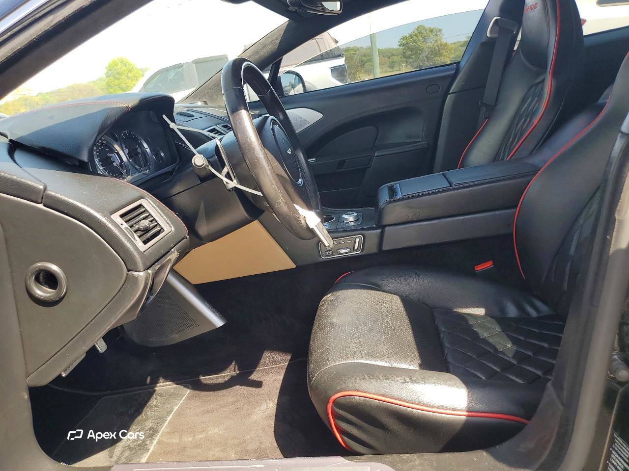 Aston Martin Rapide 2010