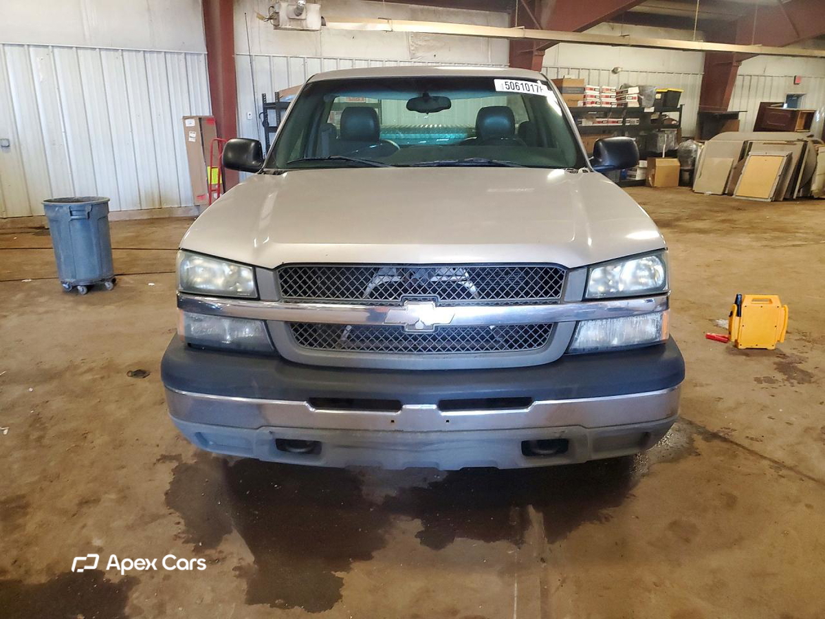 Chevrolet Silverado 2004