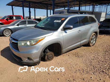 Toyota Highlander 2015 - Image 1 of 13