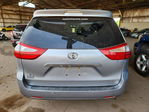 Toyota Sienna 2016