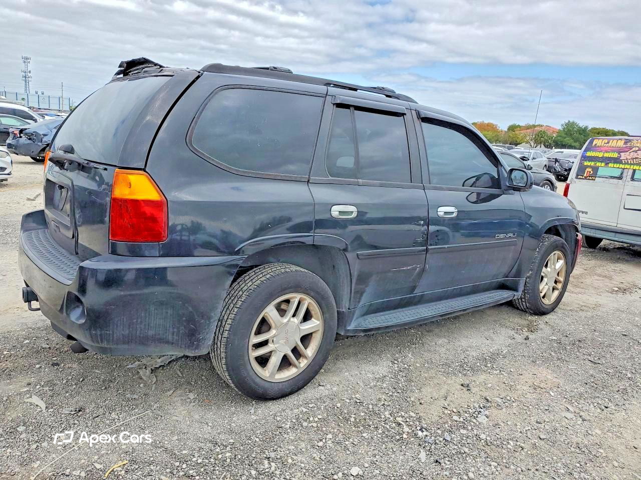 GMC Envoy 2008