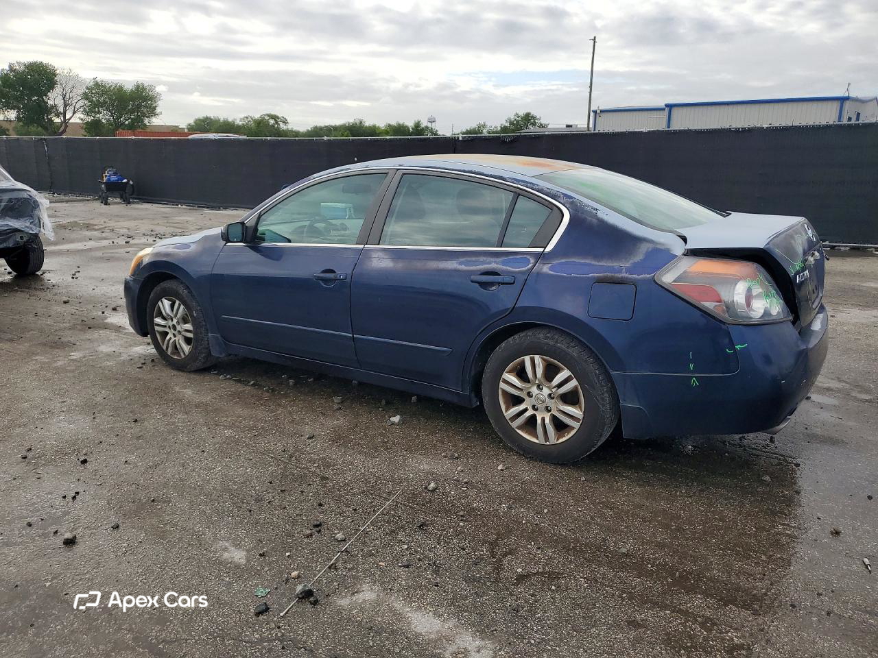Nissan Altima 2011