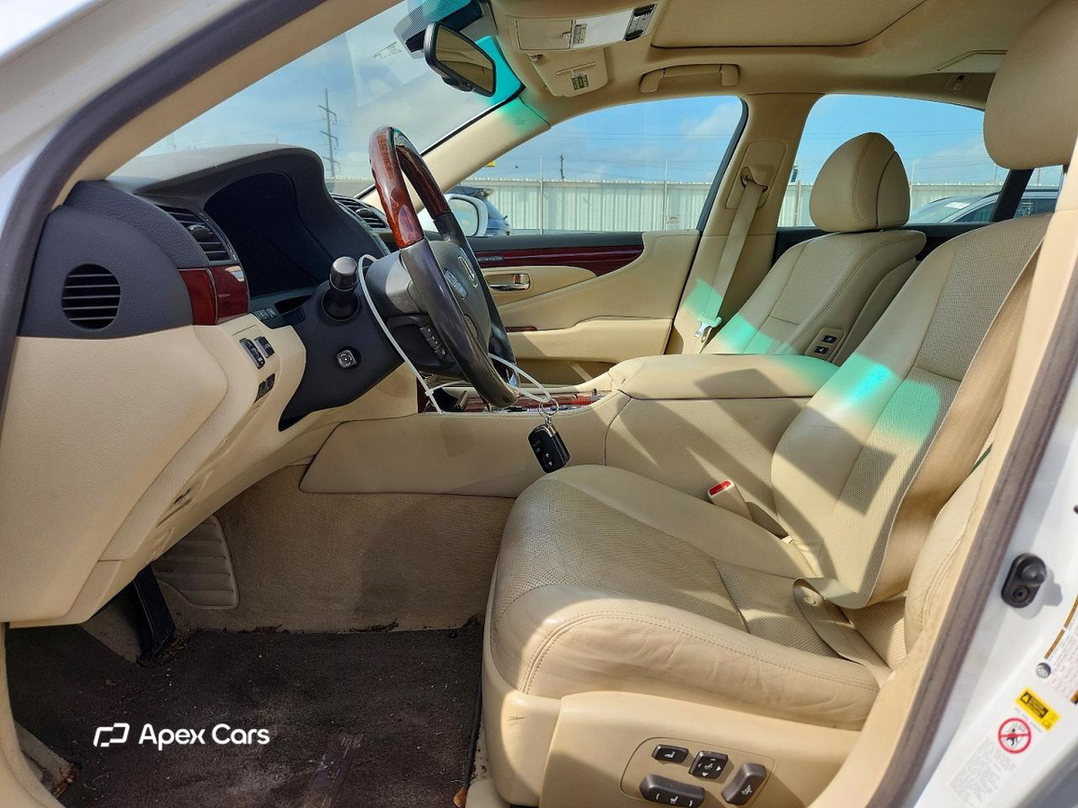 Lexus LS 2010