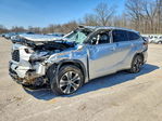 Toyota Highlander 2020