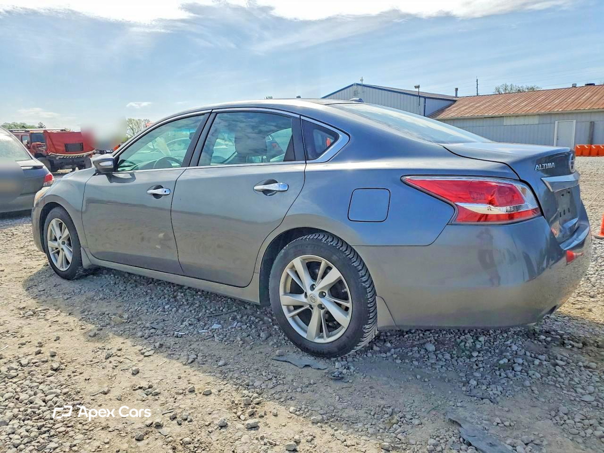 Nissan Altima 2015