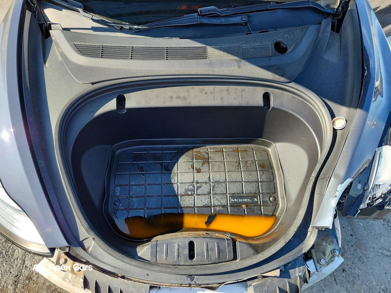 Tesla Model 3 2020