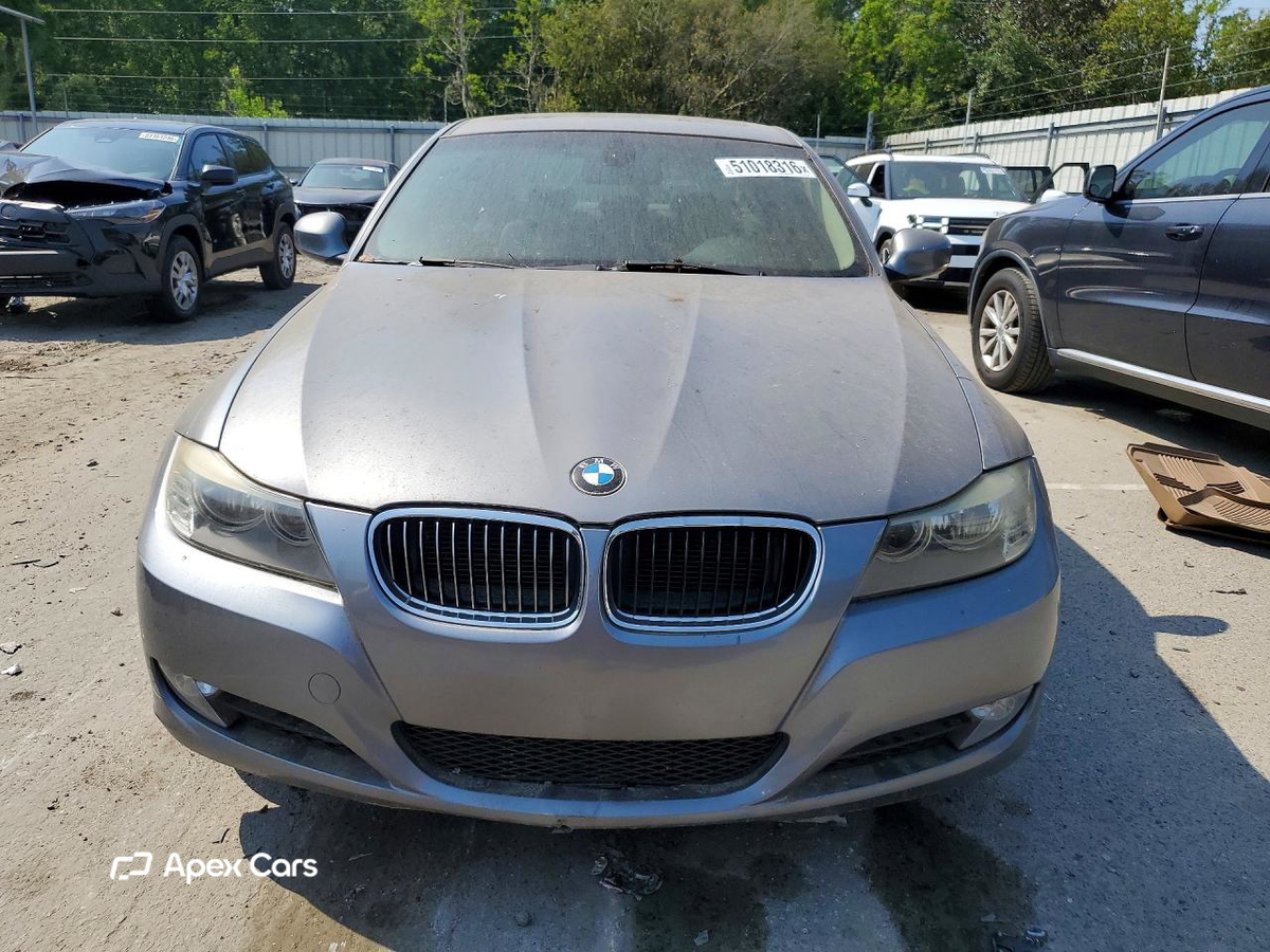 BMW Series 3 2011