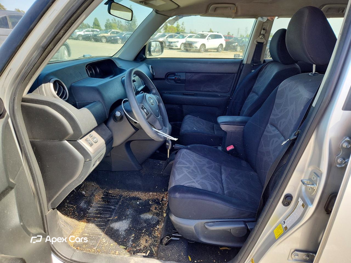 Scion xB 2015