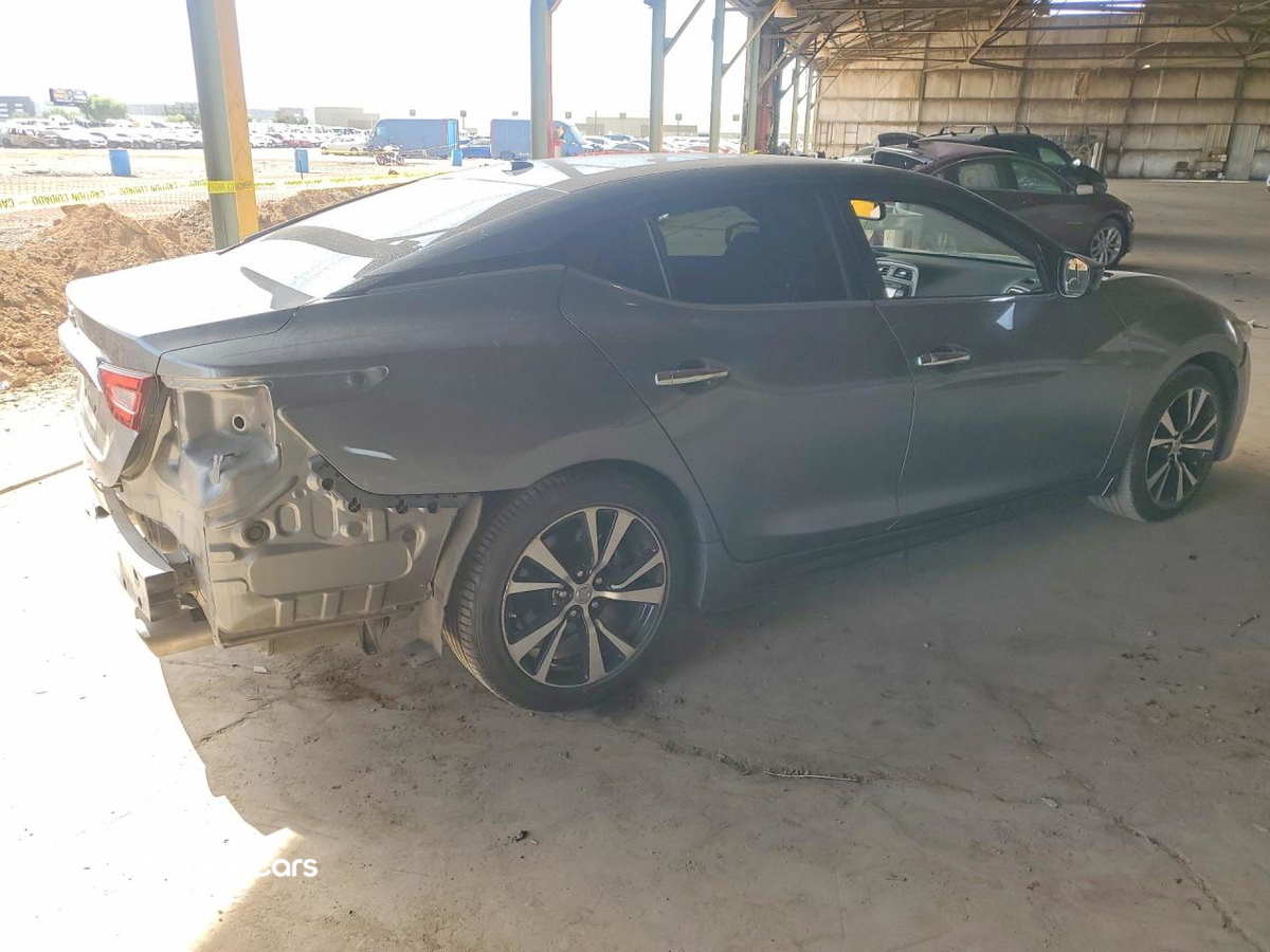 Nissan Maxima 2018
