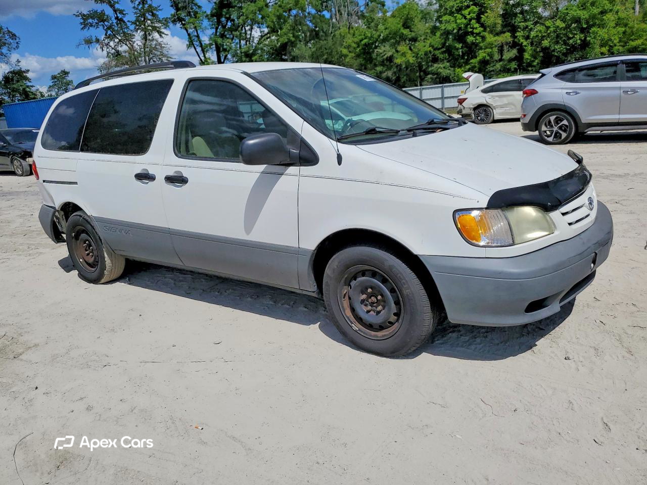 Toyota Sienna 2003