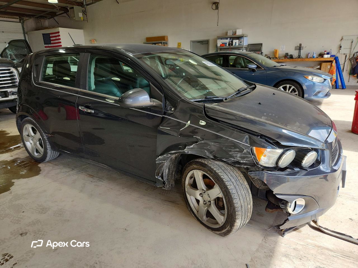 Chevrolet Sonic 2015