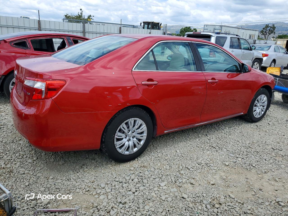 Toyota Camry 2012