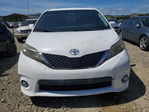 Toyota Sienna 2011