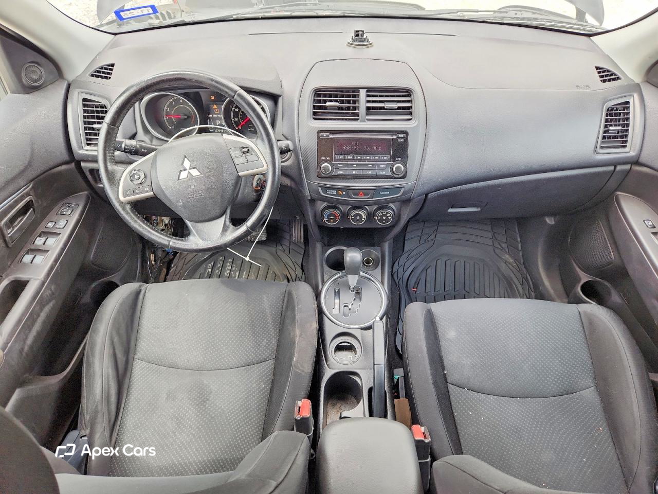 Mitsubishi Outlander 2015