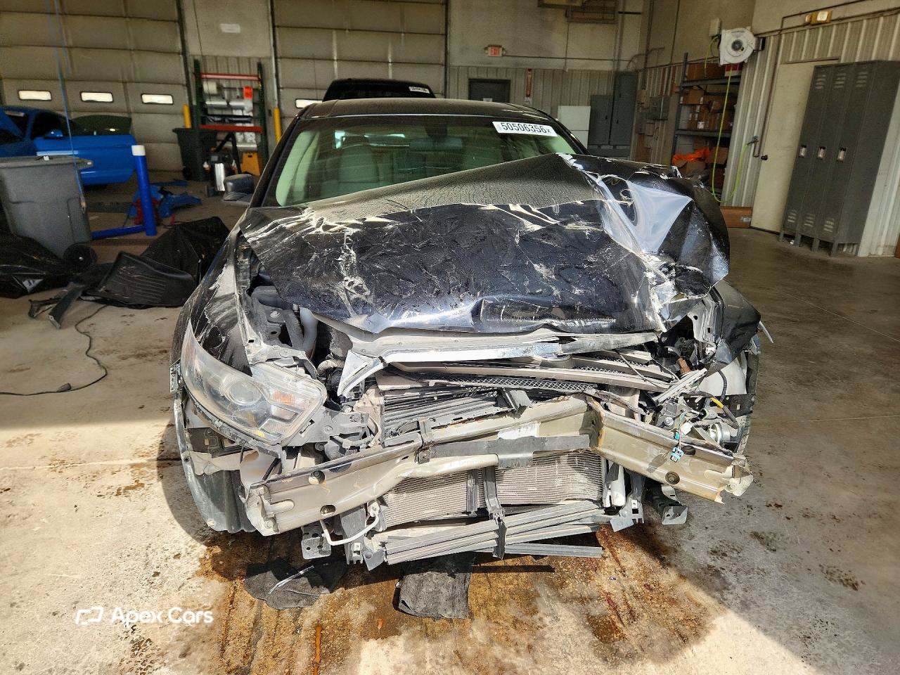 Ford Taurus 2016