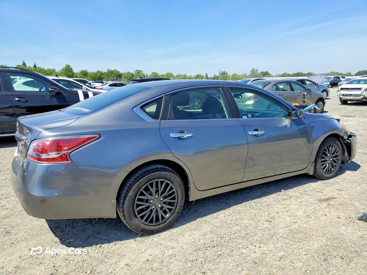 Nissan Altima 2015