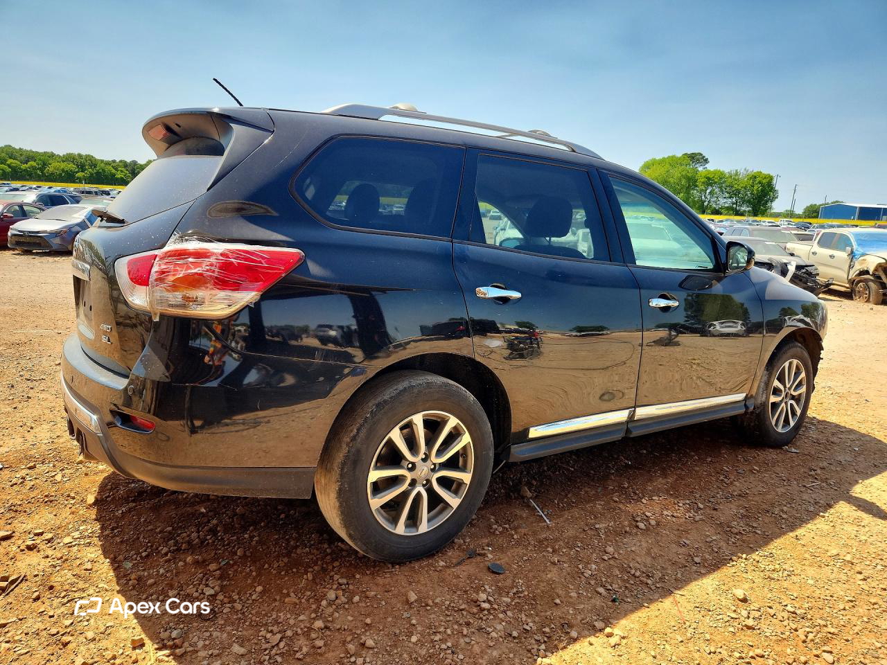 Nissan Pathfinder 2014