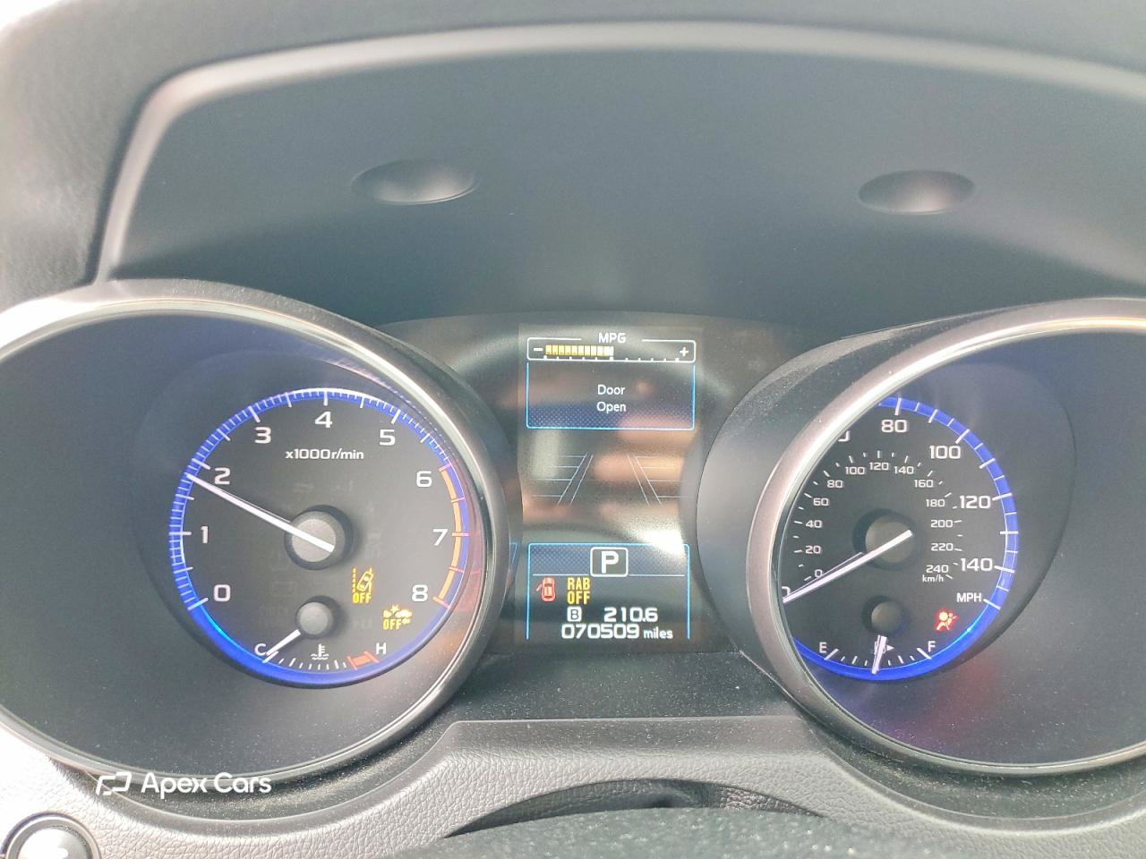 Subaru Legacy 2017