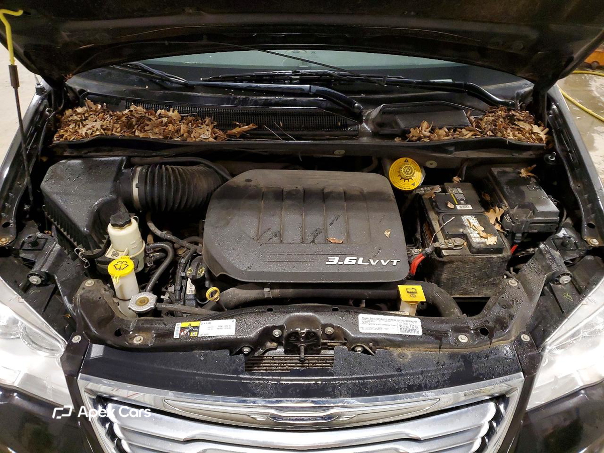 Chrysler Voyager 2015