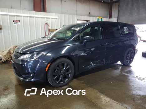 Chrysler Pacifica 2019 - Image 1 of 14