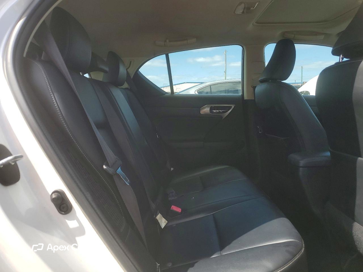 Lexus CT 2015