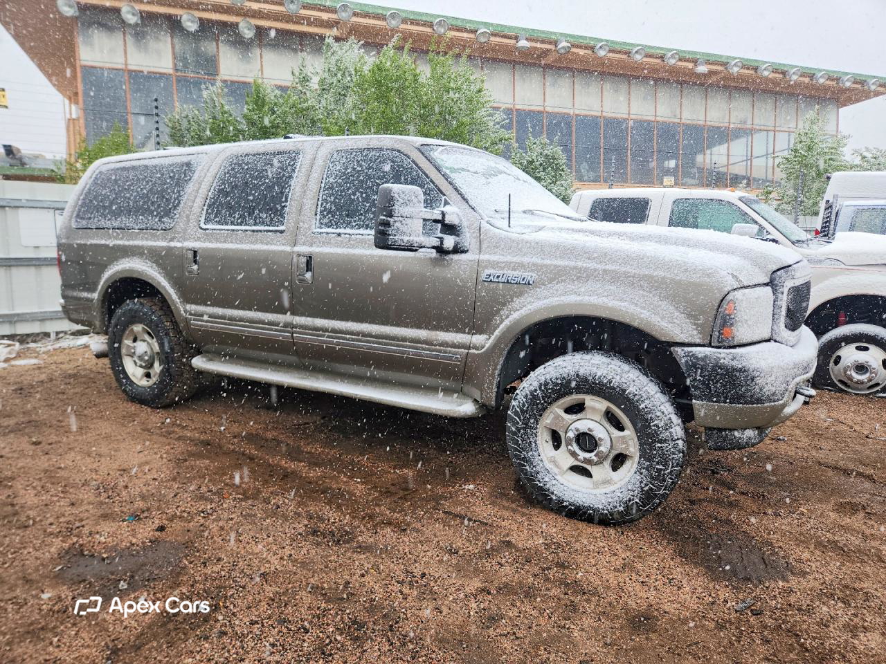 Ford Excursion 2004