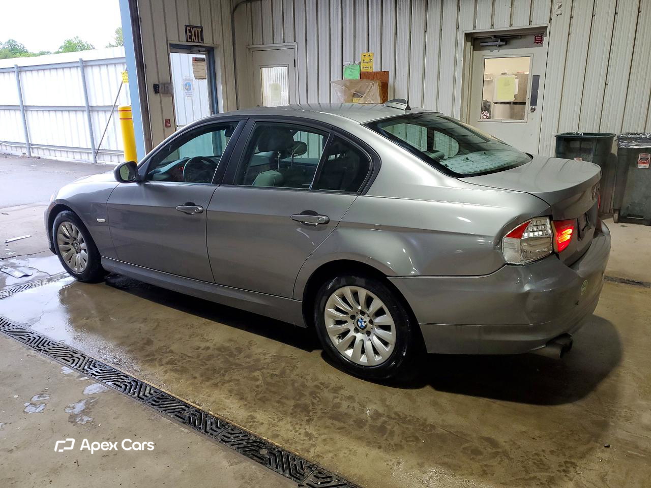 BMW Series 3 2009