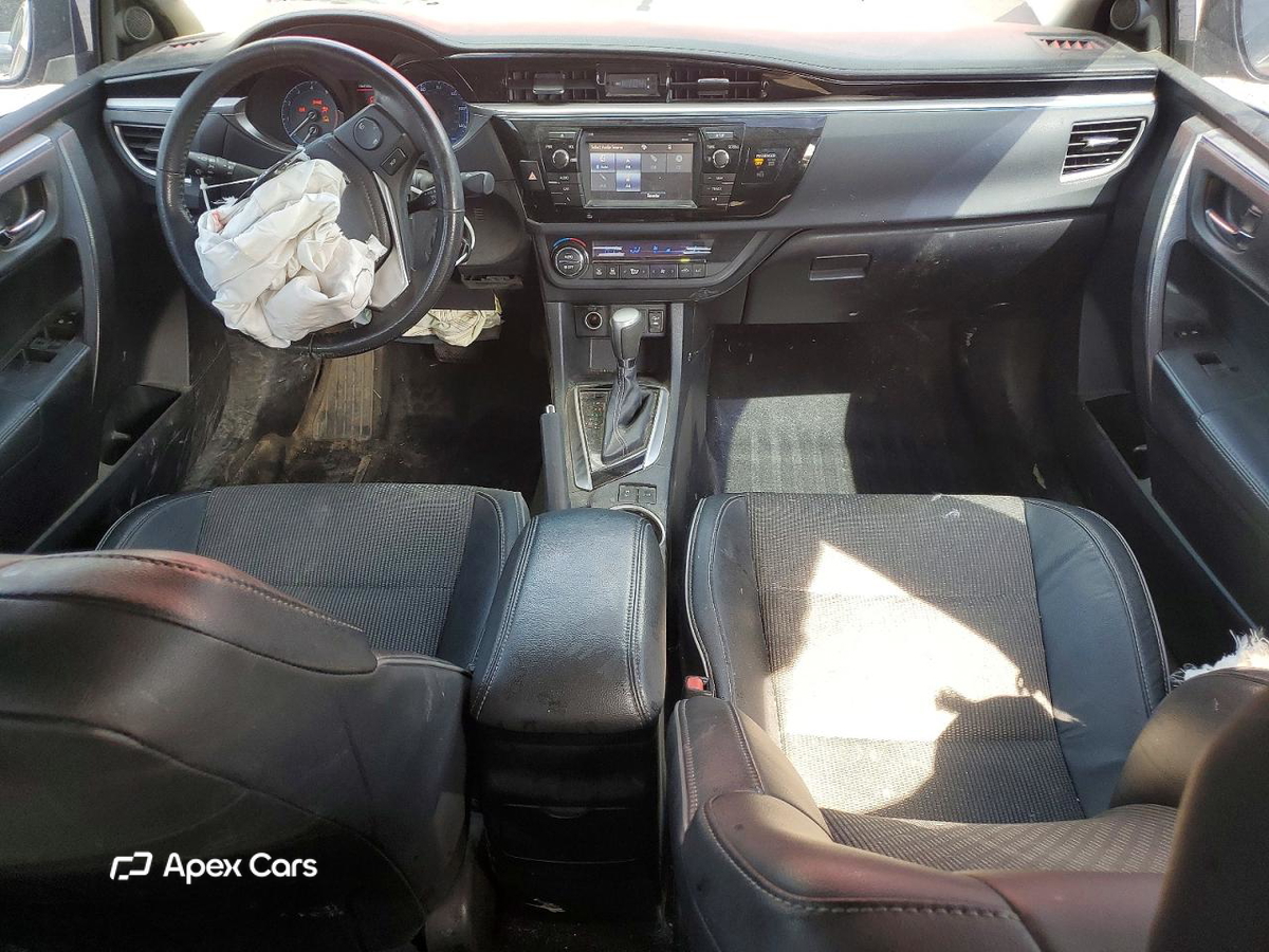 Toyota Corolla 2015