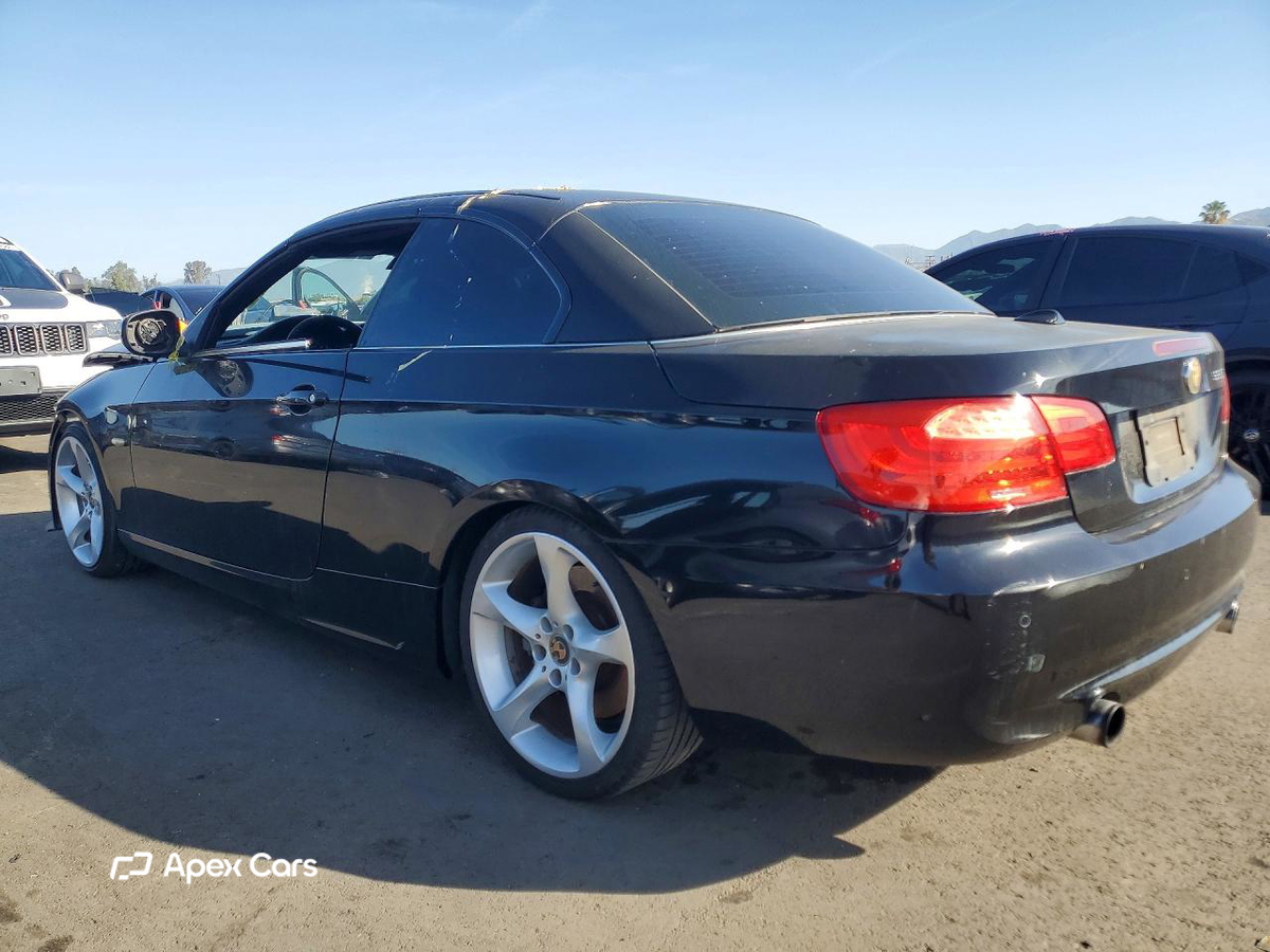 BMW Series 3 2011