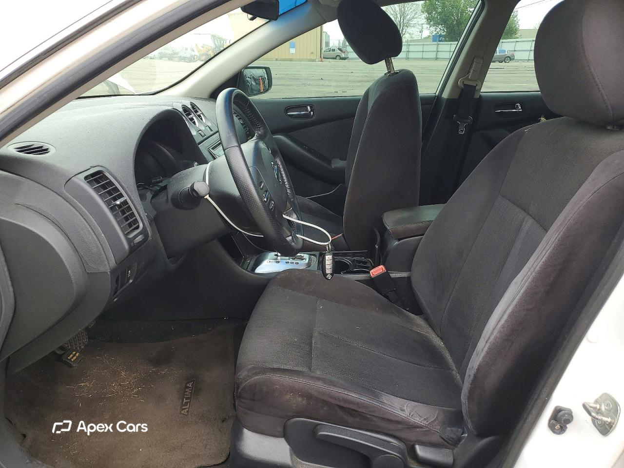 Nissan Altima 2011