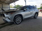 Toyota Highlander 2020