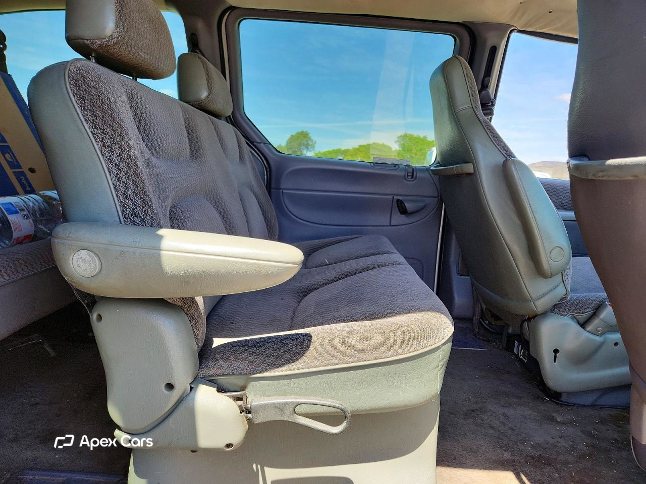 Dodge Caravan 2000