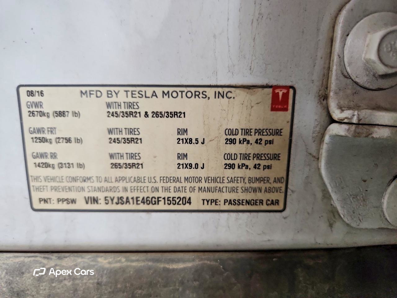 Tesla Model S 2016