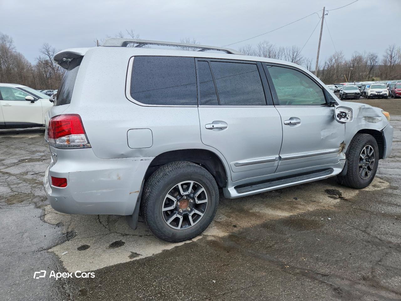 Lexus LX 2013