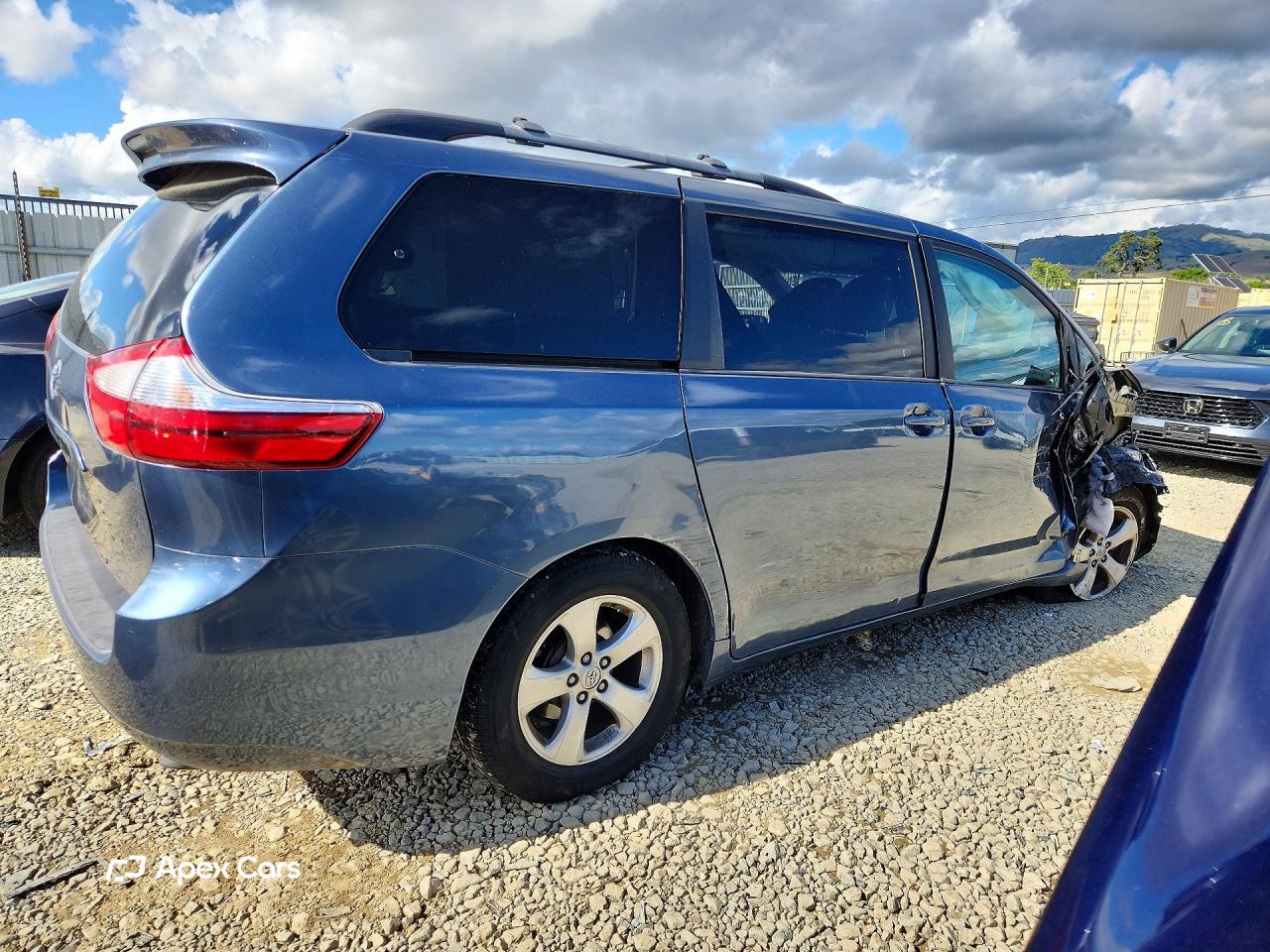 Toyota Sienna 2015