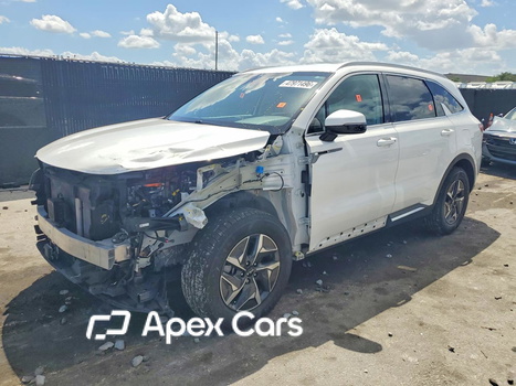 Kia Sorento 2023 - Image 1 of 13