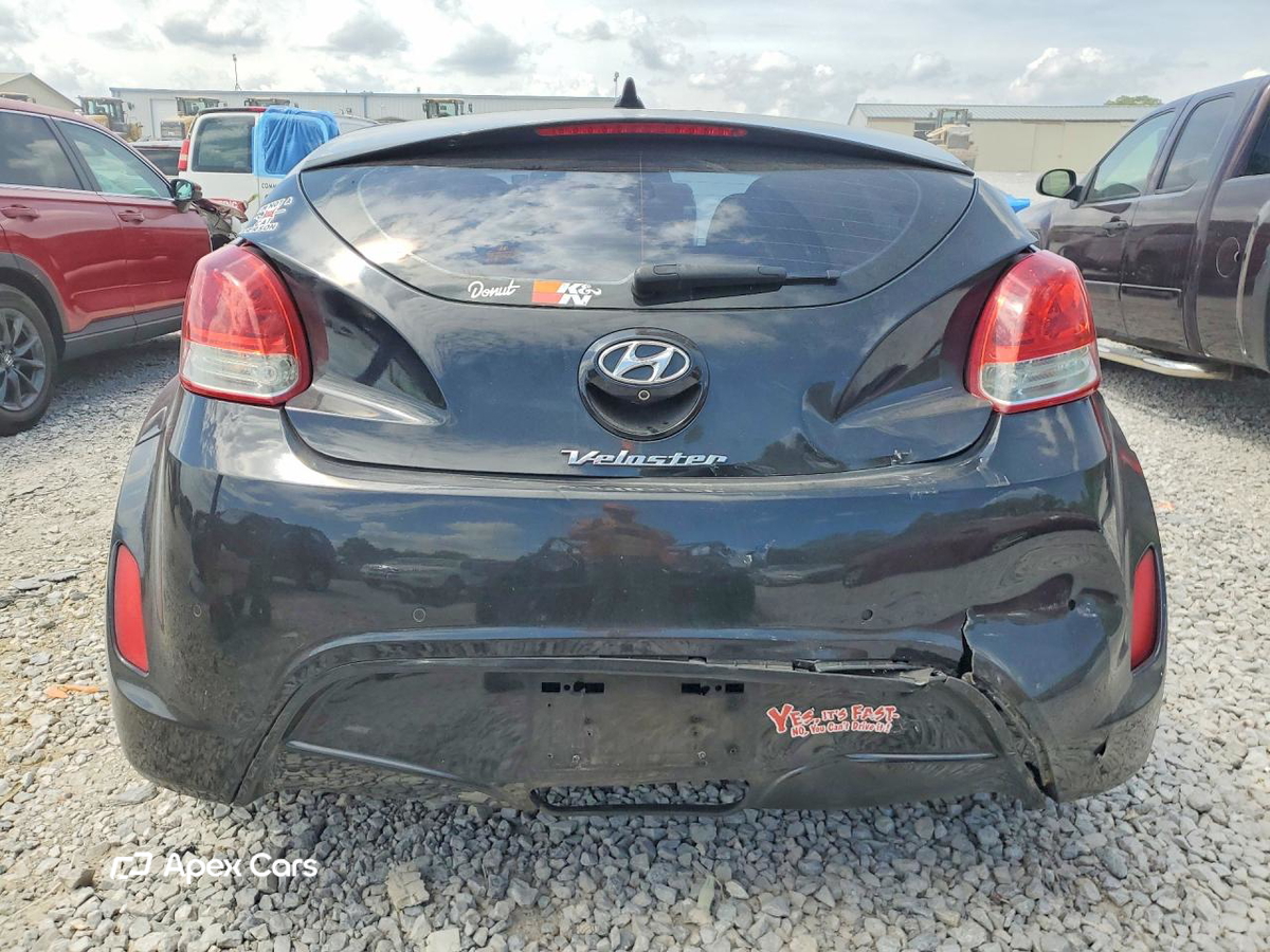 Hyundai Veloster 2012