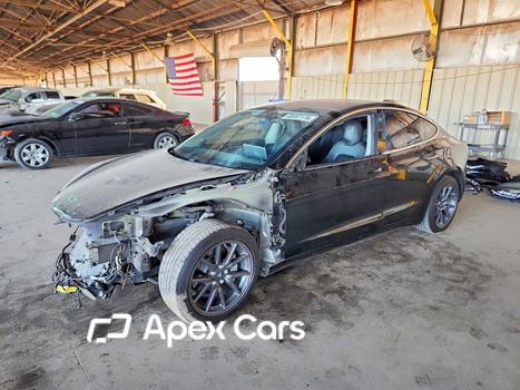 Tesla Model 3 2018 - Image 1 of 14