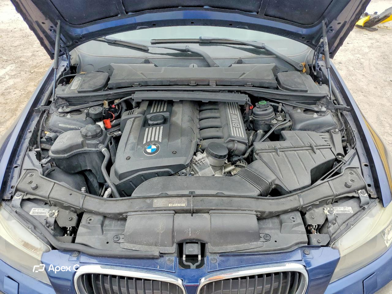 BMW Series 3 2011