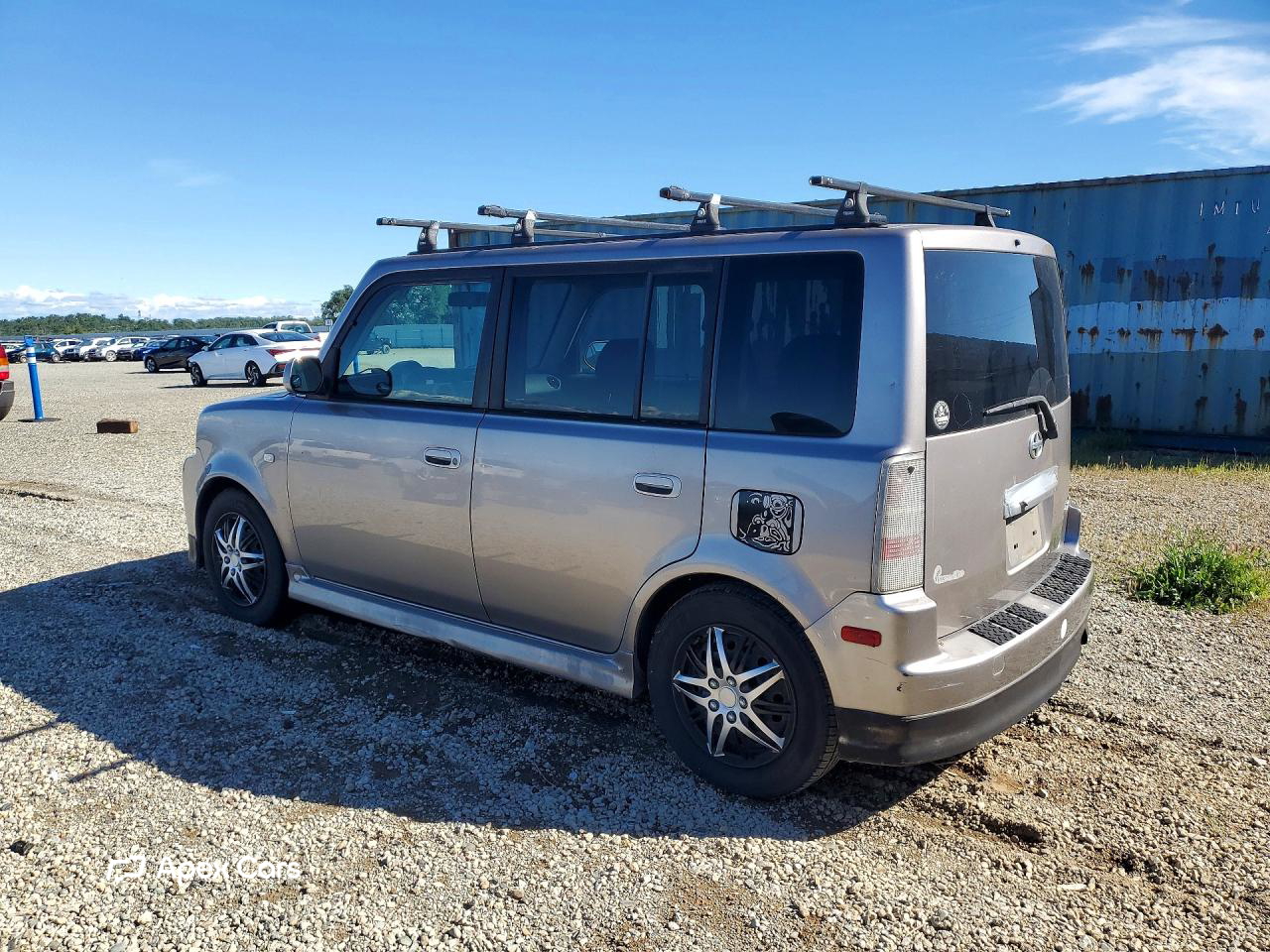 Toyota  2005