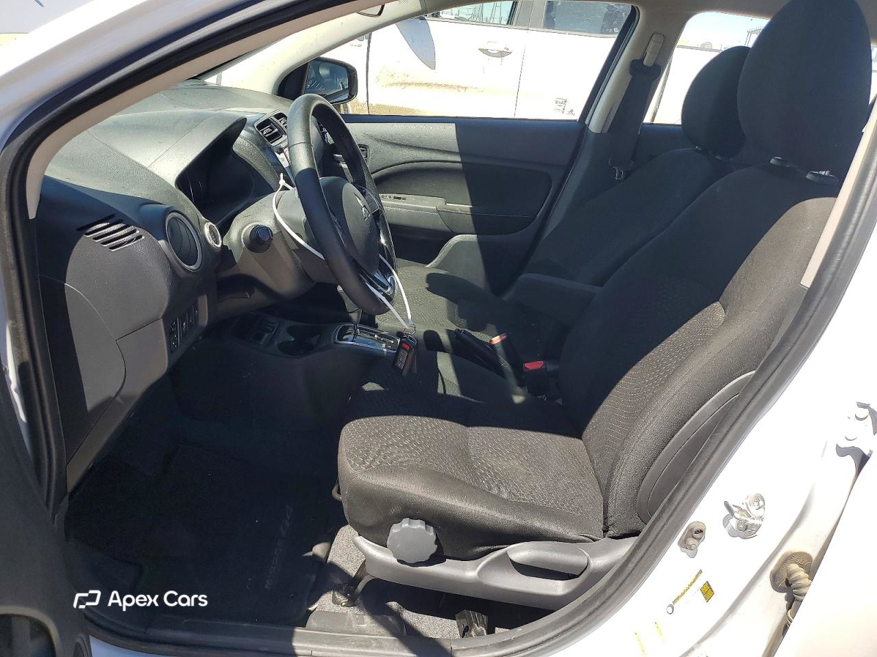 Mitsubishi Mirage 2024