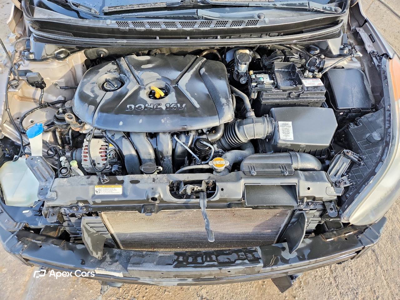 Hyundai Elantra 2012