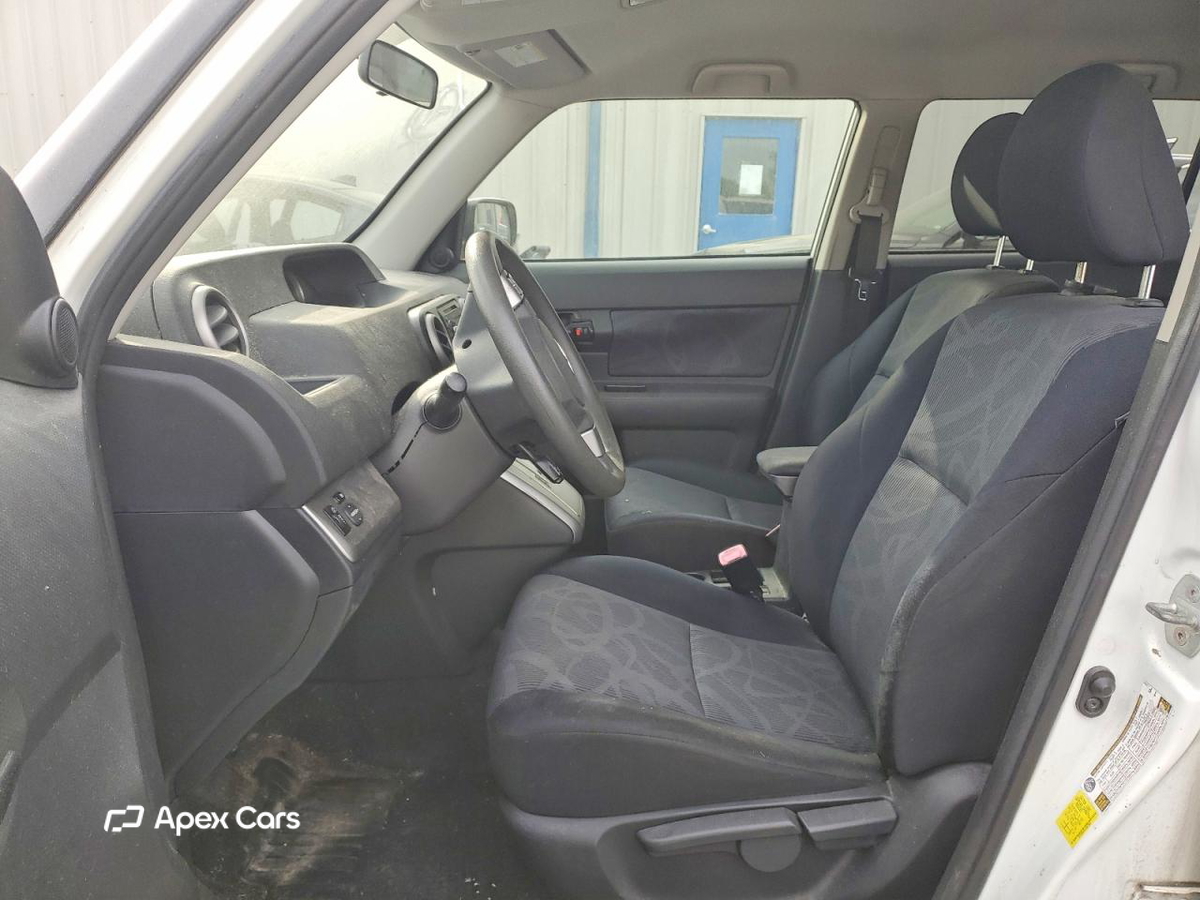 Scion xB 2012