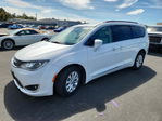 Chrysler Pacifica 2017