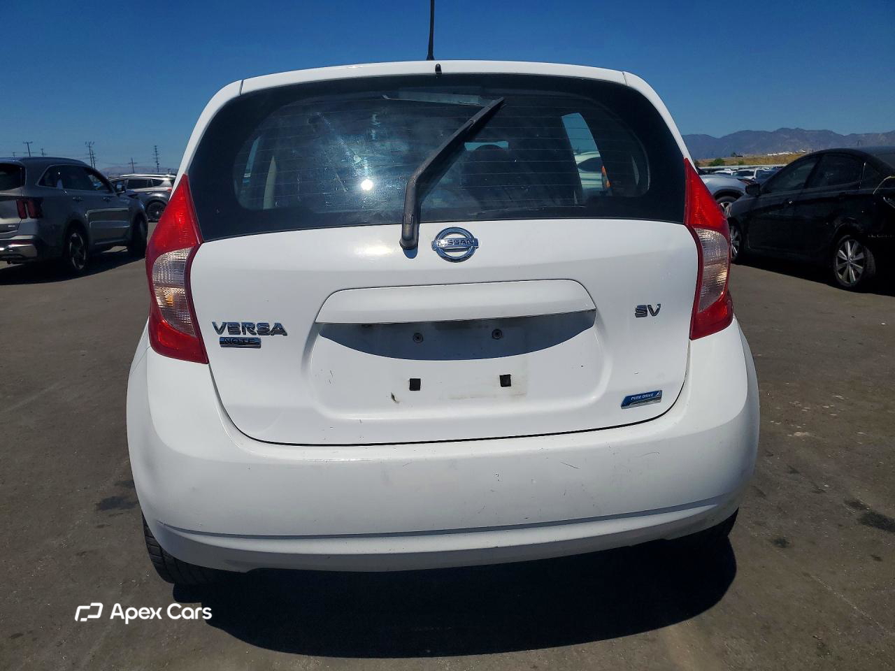Nissan Versa 2016