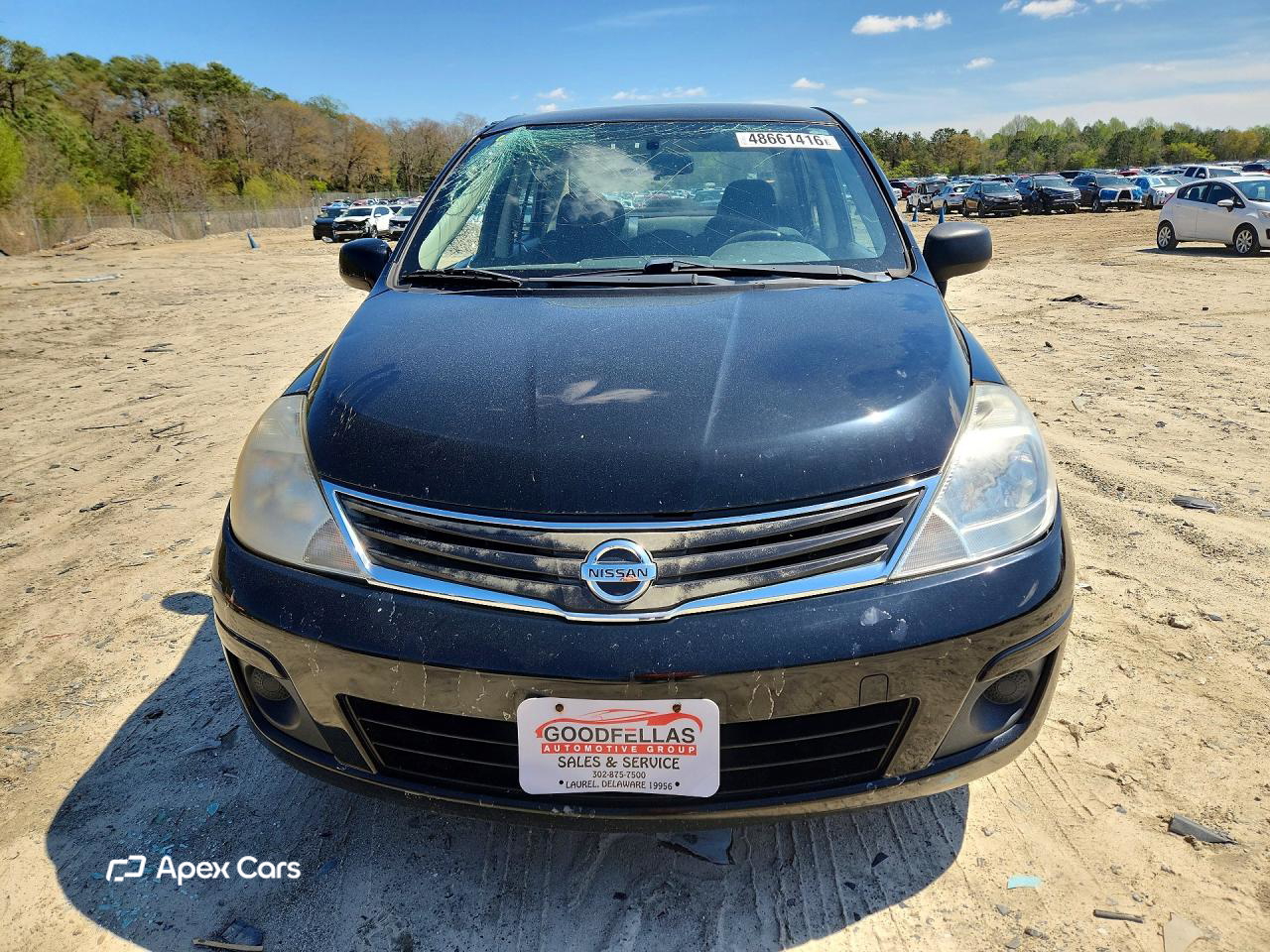 Nissan Versa 2011
