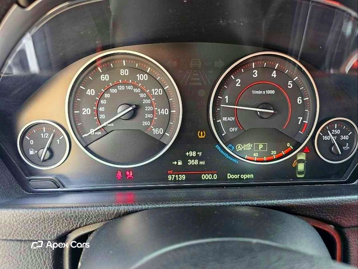 BMW Series 3 2016