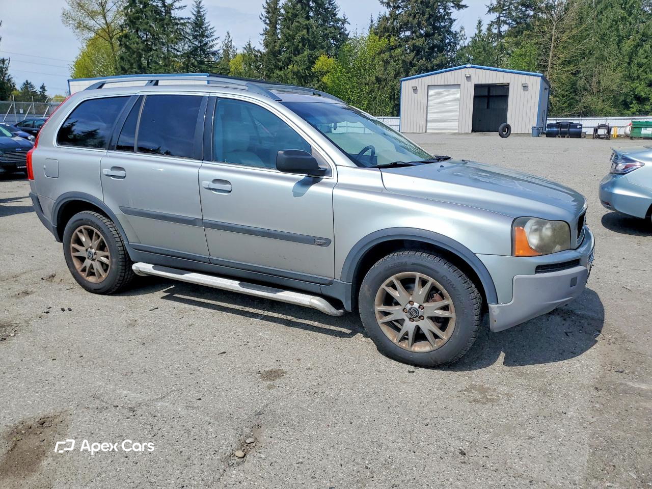 Volvo XC90 2004