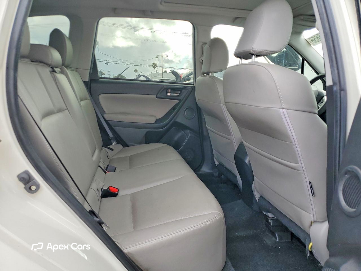 Subaru Forester 2016