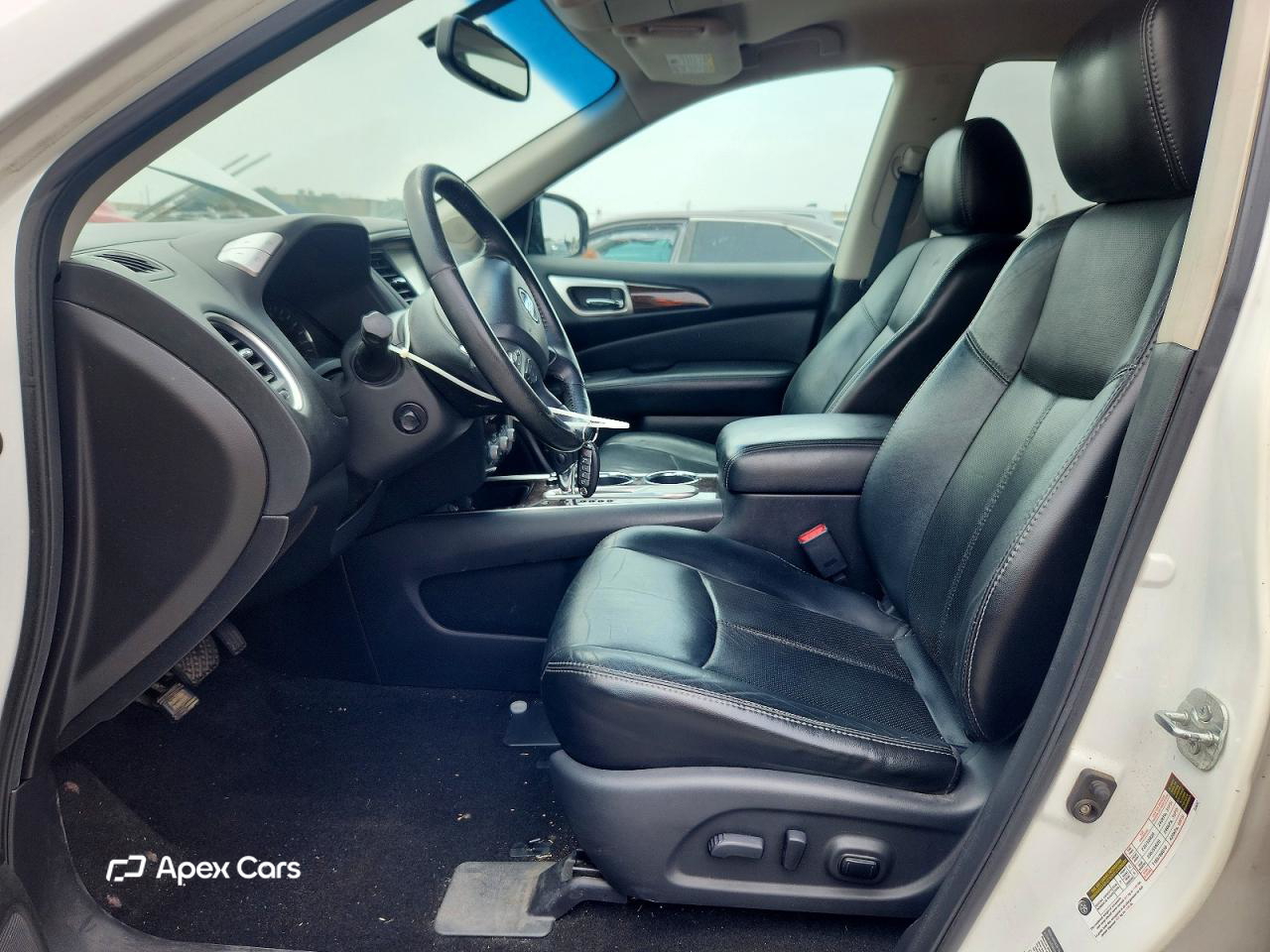 Nissan Pathfinder 2013